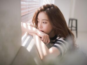 phu nu co the nhin yeu bao lau loveshopaz