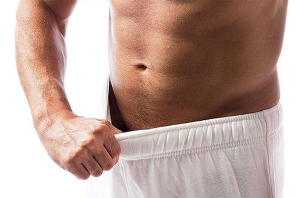 Cạo lông dương vật có sao không? Cách “dọn cỏ” vùng kín an toàn 1 cao long duong vat loveshopaz 1