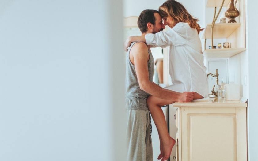 10+ dấu hiệu chàng đã nghiện bạn, thèm muốn bạn 3 dau hieu chang da nghien ban loveshopaz 3